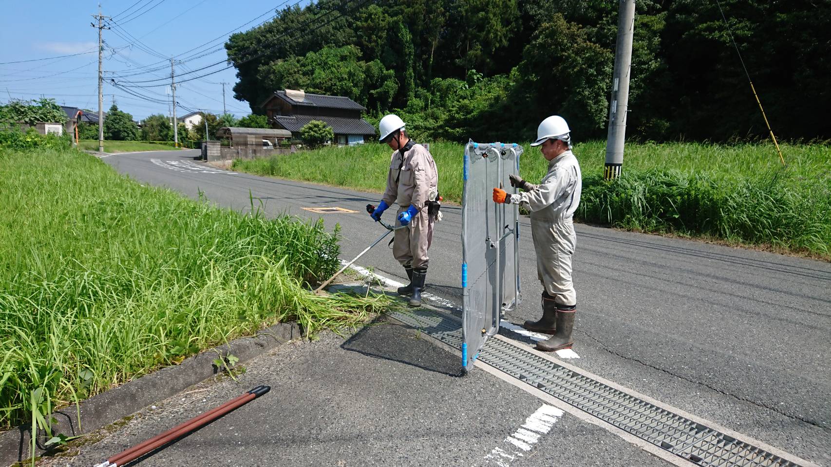 道路際草刈り